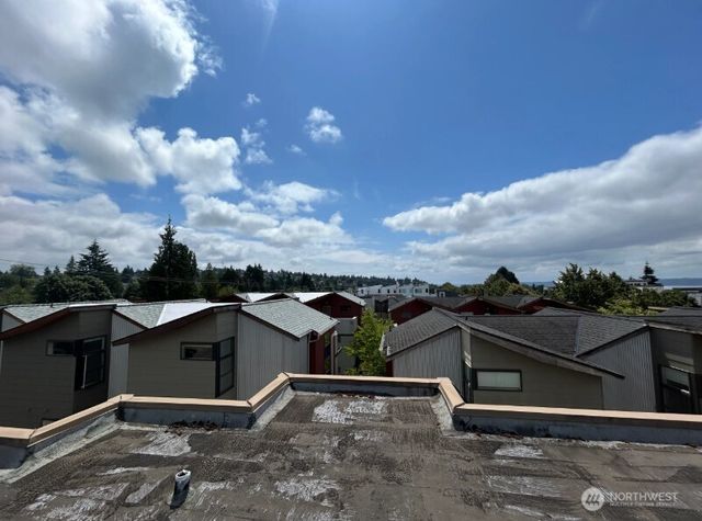 5916 California Avenue SW, Seattle, WA 98136