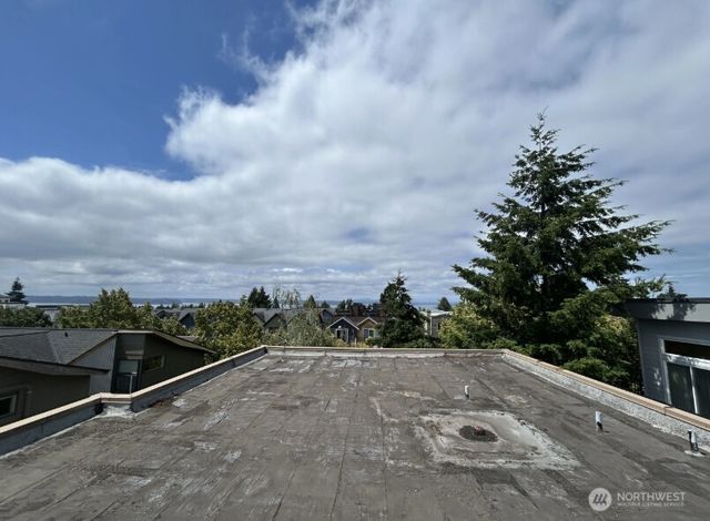 5916 California Avenue SW, Seattle, WA 98136