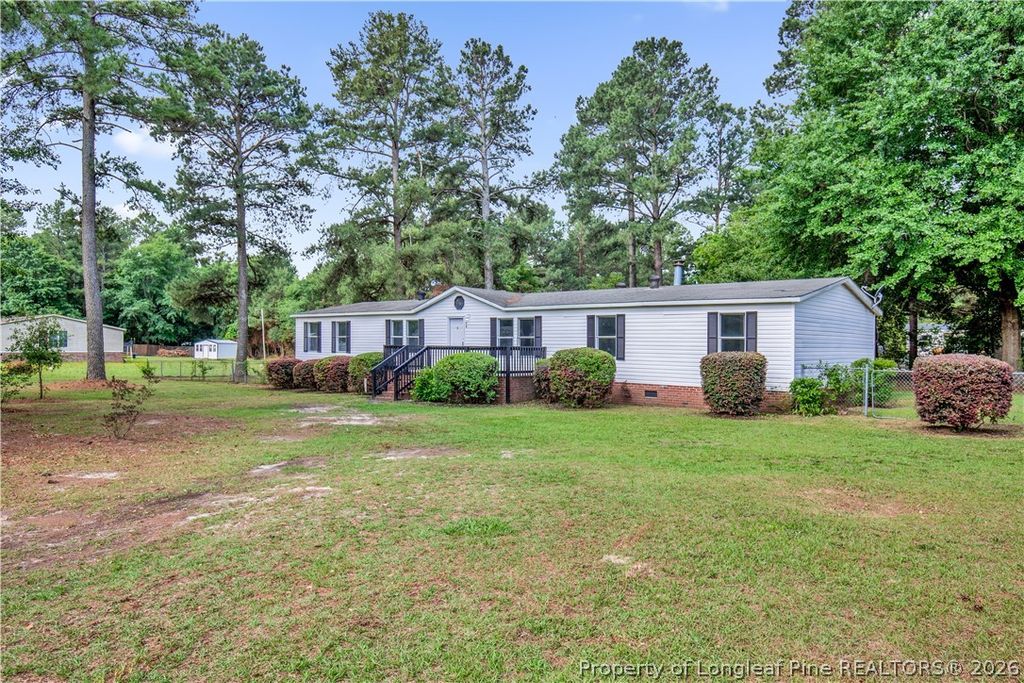 122 Huckabee Street, Raeford, NC 28376 — photo 4