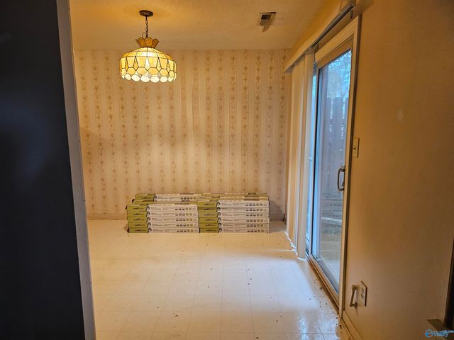 2225 SW Golf Road 504, Huntsville, AL 35802