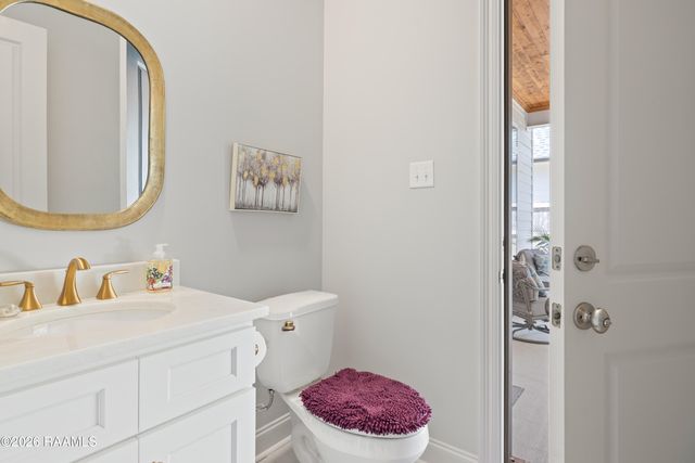 220 Treescape Drive, Lafayette, LA 70508