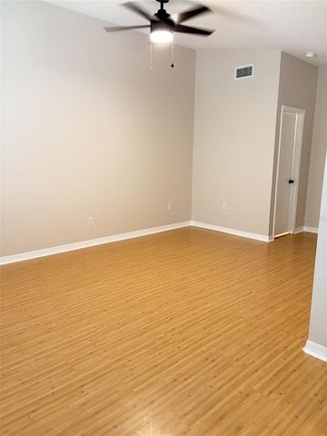 3156 VALLEY OAKS DRIVE 614, Tampa, FL 33618