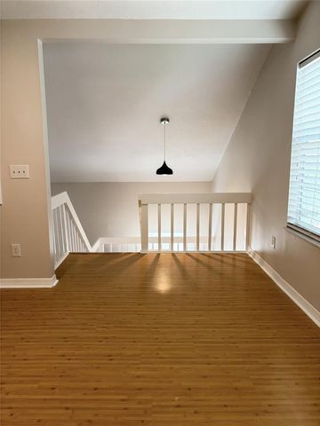 3156 VALLEY OAKS DRIVE 614, Tampa, FL 33618