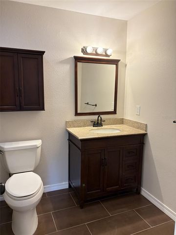 3156 VALLEY OAKS DRIVE 614, Tampa, FL 33618