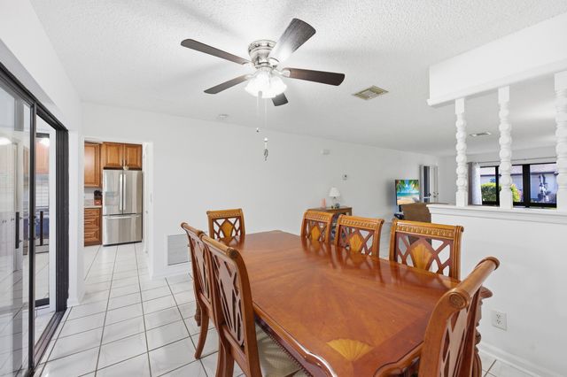 4903 Equestrian Circle A, Boynton Beach, FL 33436