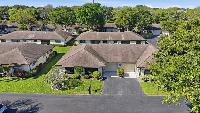 4903 Equestrian Circle A, Boynton Beach, FL 33436