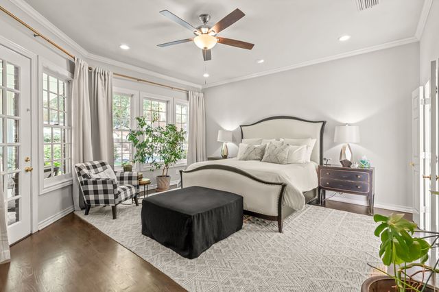 3713 Black Canyon Road, Fort Worth, TX 76109