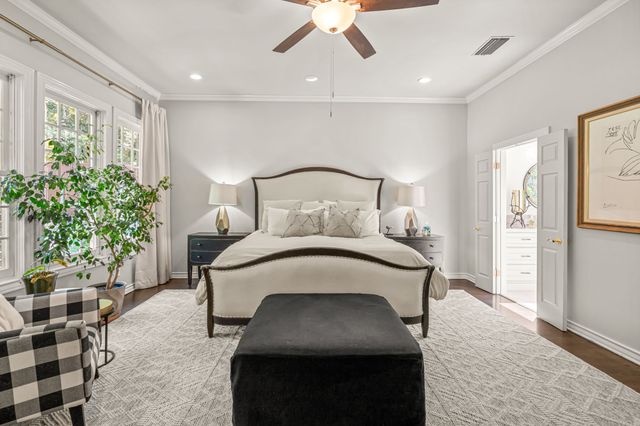 3713 Black Canyon Road, Fort Worth, TX 76109