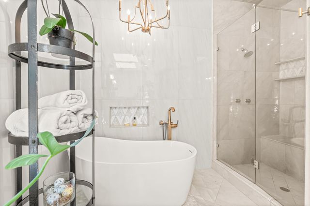 3713 Black Canyon Road, Fort Worth, TX 76109