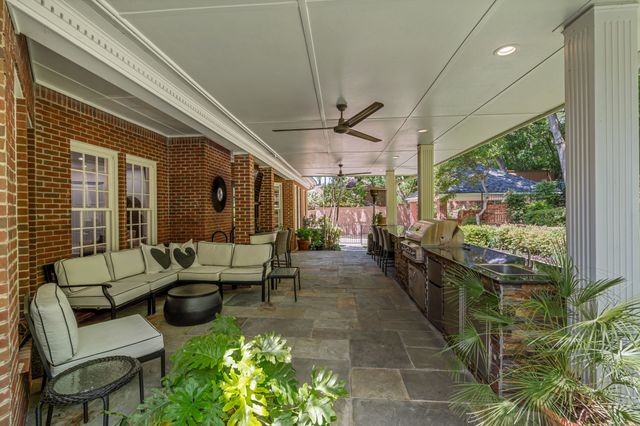 3713 Black Canyon Road, Fort Worth, TX 76109