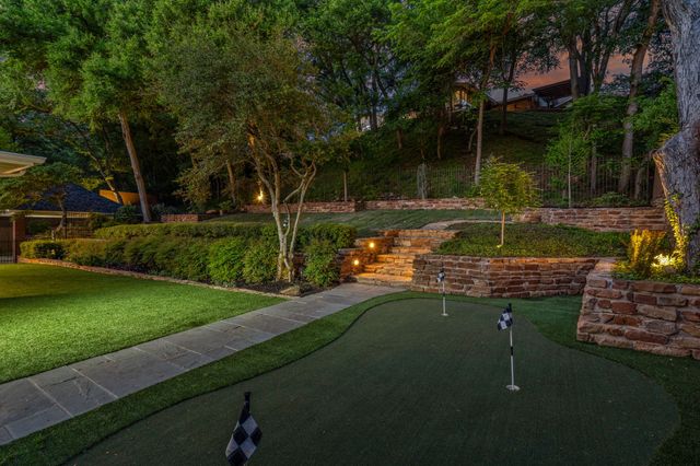 3713 Black Canyon Road, Fort Worth, TX 76109