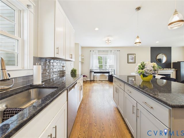 3706 Glenwood Ave, Richmond, VA 23223