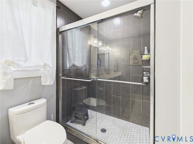 3706 Glenwood Ave, Richmond, VA 23223