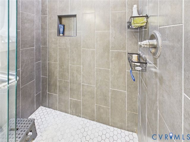 3706 Glenwood Ave, Richmond, VA 23223