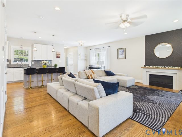 3706 Glenwood Ave, Richmond, VA 23223