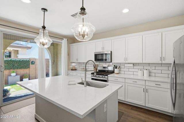 4723 E BARBARITA Avenue, Gilbert, AZ 85234