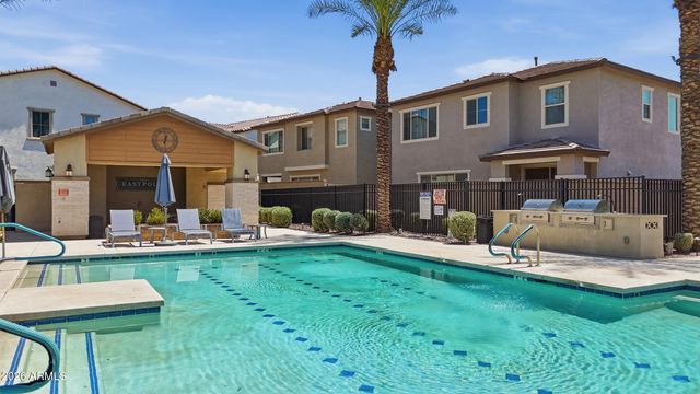 4723 E BARBARITA Avenue, Gilbert, AZ 85234
