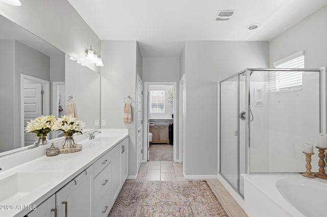 4723 E BARBARITA Avenue, Gilbert, AZ 85234