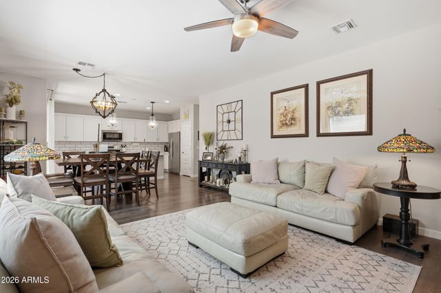 4723 E BARBARITA Avenue, Gilbert, AZ 85234