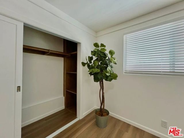 5819 Carlton Way 8, Los Angeles, CA 90028