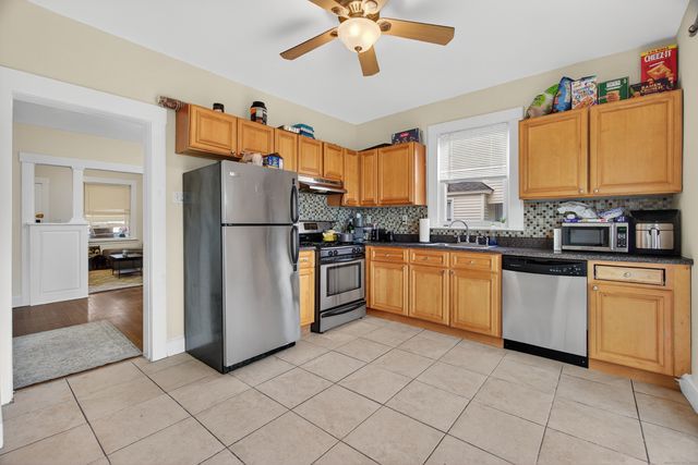 215 Overland Avenue, Bridgeport, CT 06606