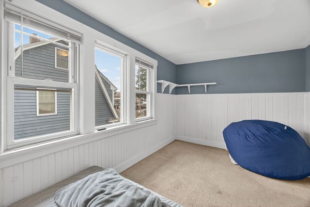 215 Overland Avenue, Bridgeport, CT 06606