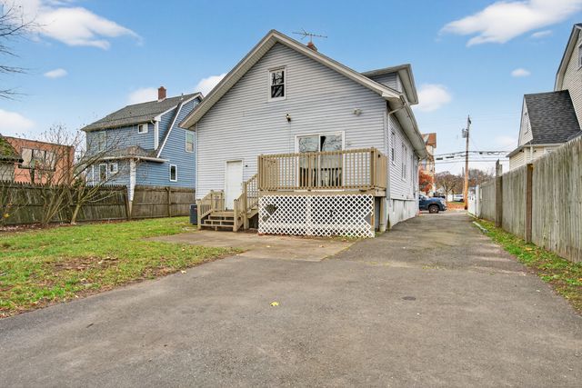 215 Overland Avenue, Bridgeport, CT 06606