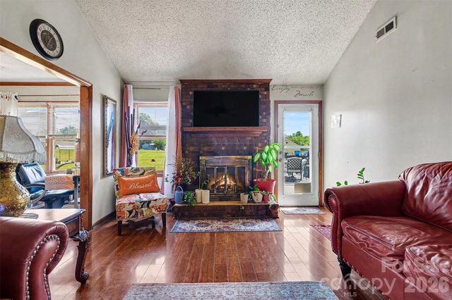 11125 Pinetta Lane, Charlotte, NC 28262