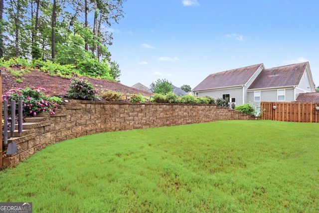 1984 Clovercroft Road NW, Acworth, GA 30101