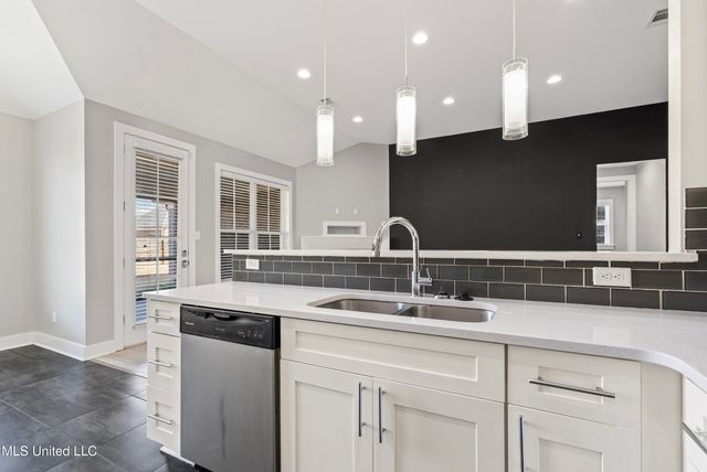 4918 Matthew Drive, Horn Lake, MS 38637