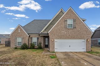 4918 Matthew Drive, Horn Lake, MS 38637