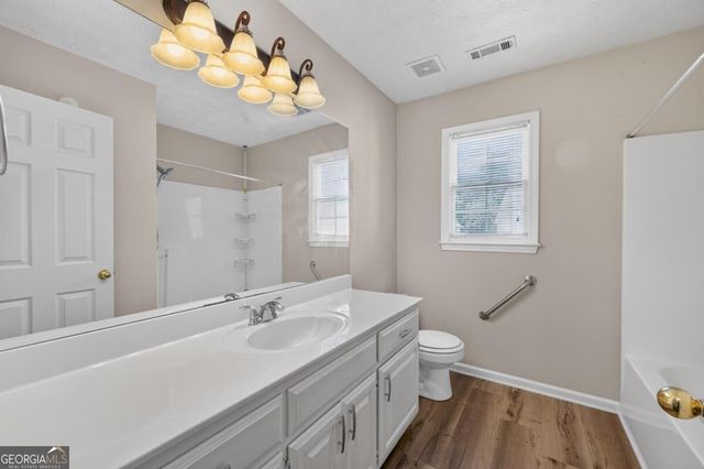 40 Jessamine Trail, Lawrenceville, GA 30046