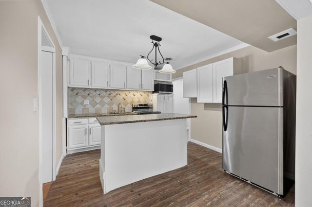 40 Jessamine Trail, Lawrenceville, GA 30046