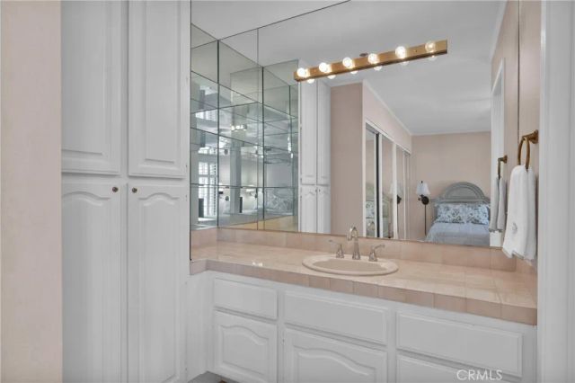 500 E Amado Road 407, Palm Springs, CA 92262