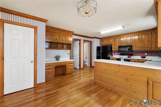 5800 Maple Brook Dr, Chesterfield, VA 23112