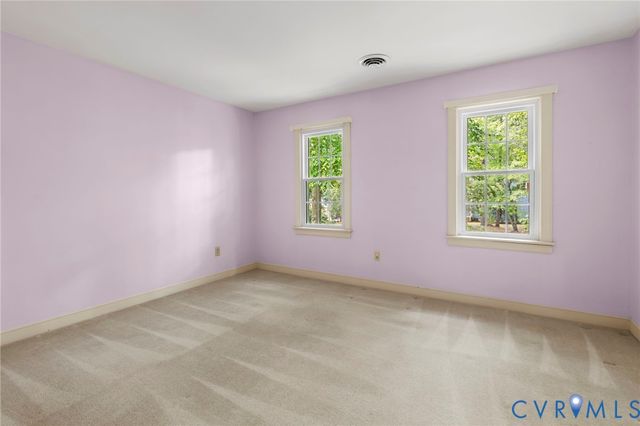 5800 Maple Brook Dr, Chesterfield, VA 23112