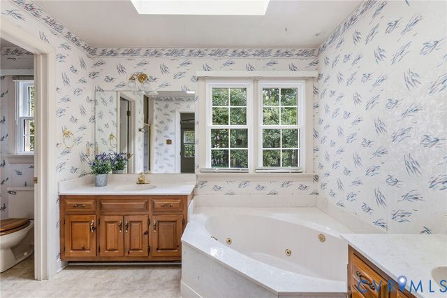 5800 Maple Brook Dr, Chesterfield, VA 23112
