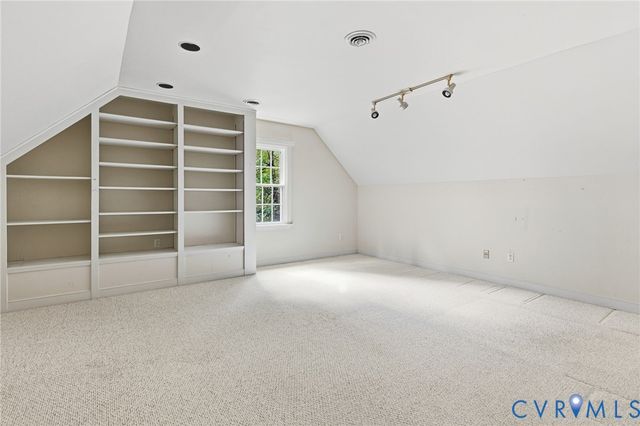 5800 Maple Brook Dr, Chesterfield, VA 23112