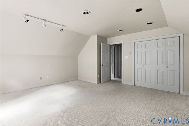 5800 Maple Brook Dr, Chesterfield, VA 23112
