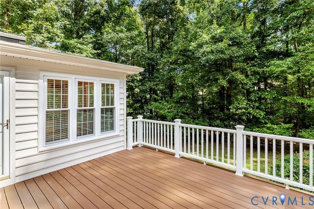 5800 Maple Brook Dr, Chesterfield, VA 23112