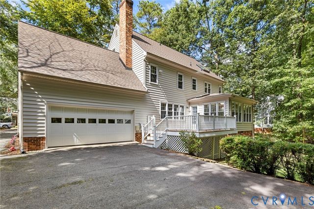 5800 Maple Brook Dr, Chesterfield, VA 23112
