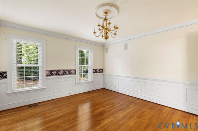 5800 Maple Brook Dr, Chesterfield, VA 23112