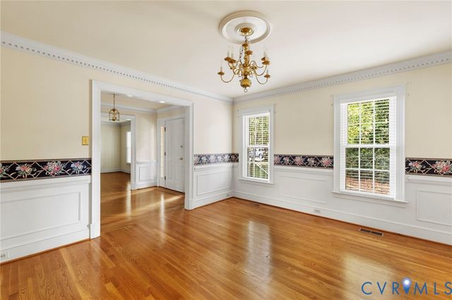 5800 Maple Brook Dr, Chesterfield, VA 23112