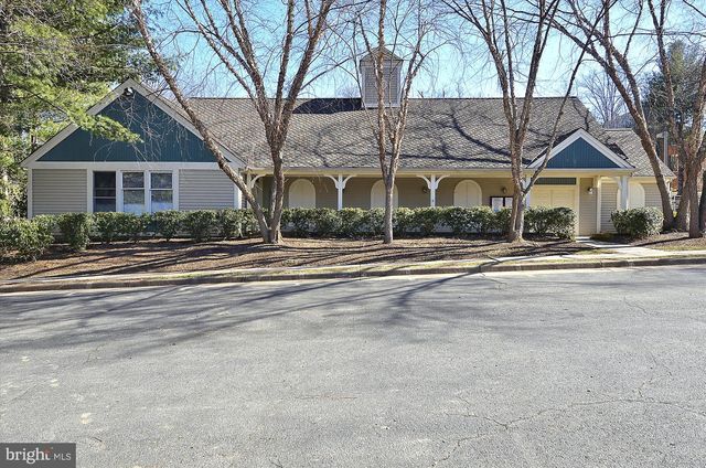 12316 FIELD LARK CT, Fairfax, VA 22033