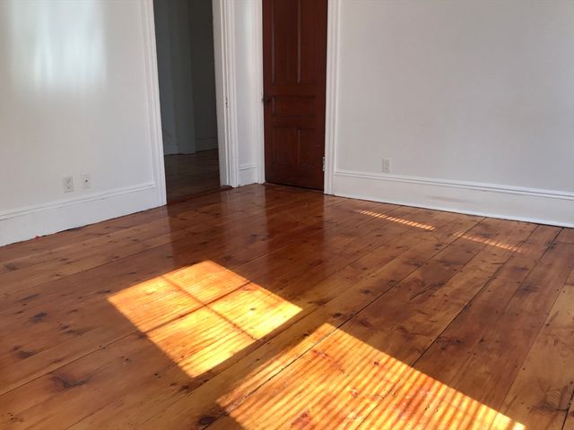 41 Central Street 1F, Beverly, MA 01915