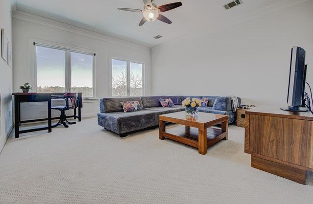 4800 Mantle DR, Austin, TX 78746