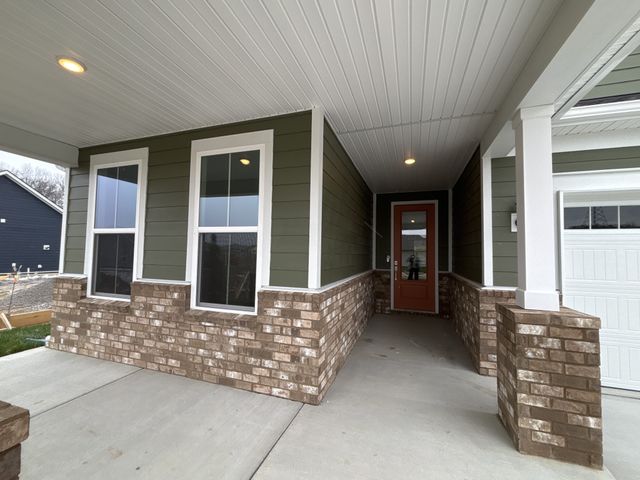 719 Great Basin Drive, Lebanon, TN 37090