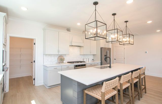 719 Great Basin Drive, Lebanon, TN 37090