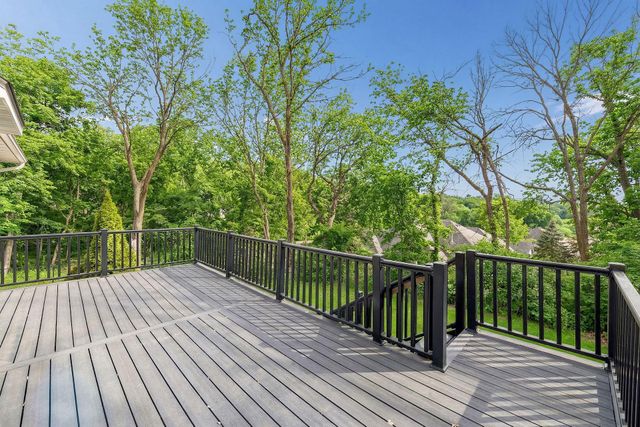 5131 Baker Road, Minnetonka, MN 55343