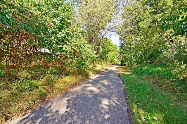 5131 Baker Road, Minnetonka, MN 55343